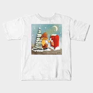 Gnome sending mail to Santa Kids T-Shirt